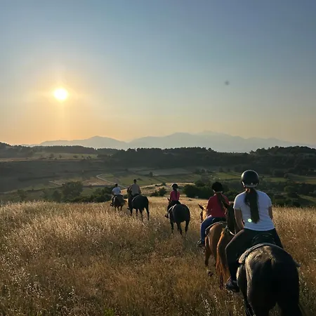 Borgo San Martino مزرعة للإقامة