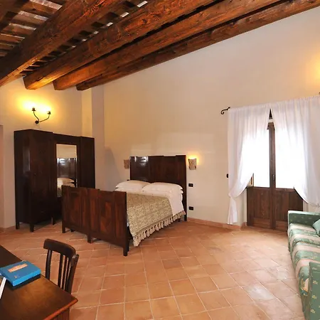 Farm stay Agriturismo Borgo San Martino Abbateggio